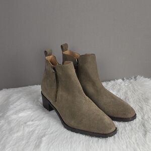 Blondo Samara/B7310 Taupe Suede Women's Booties, Size 9.5M